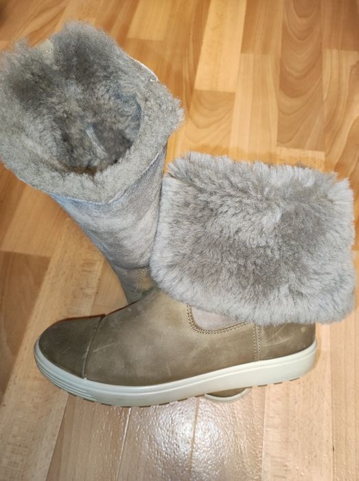 ЕССО, 38р. чоботи, черевики, наруральне хутро