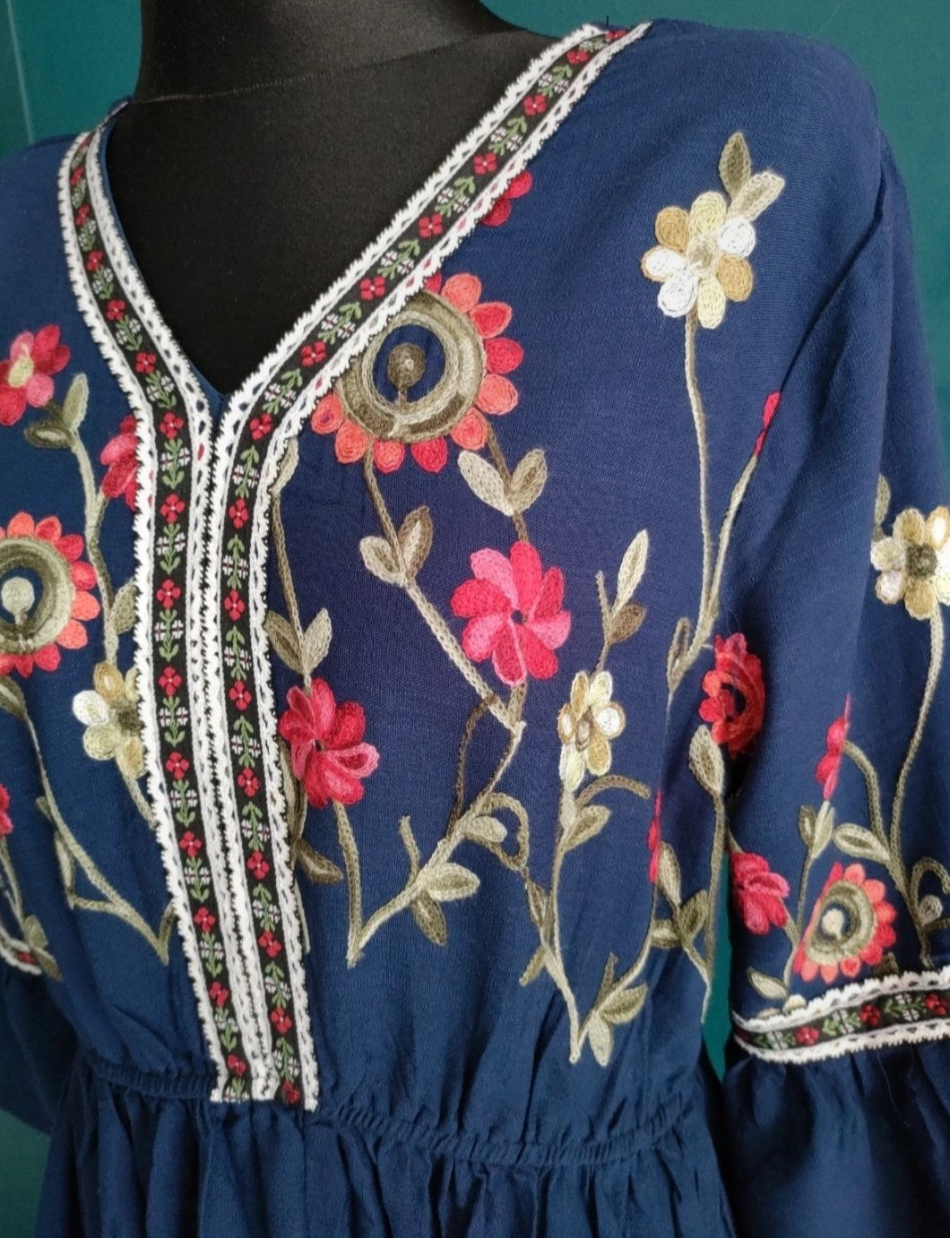 Lniana sukienka haftowana boho, 100% len L