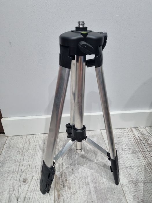 MaxLight Poziomica laserowa 360 laser krzyżowy samopoziomujący zielony