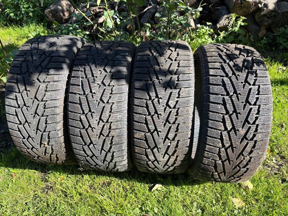 Mazzini Ice Leopard 225/45 R17 94T XL (под шип)