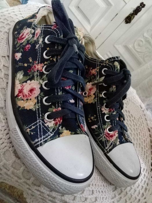 Trampki w kwiaty kolorowe pepegi tenisówki damskie 40