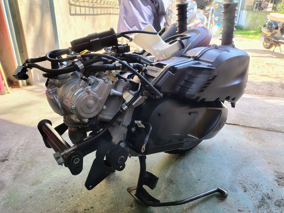 Silnik  i get 125 Aprilia Vespa gts itp (gwarancją montaż )