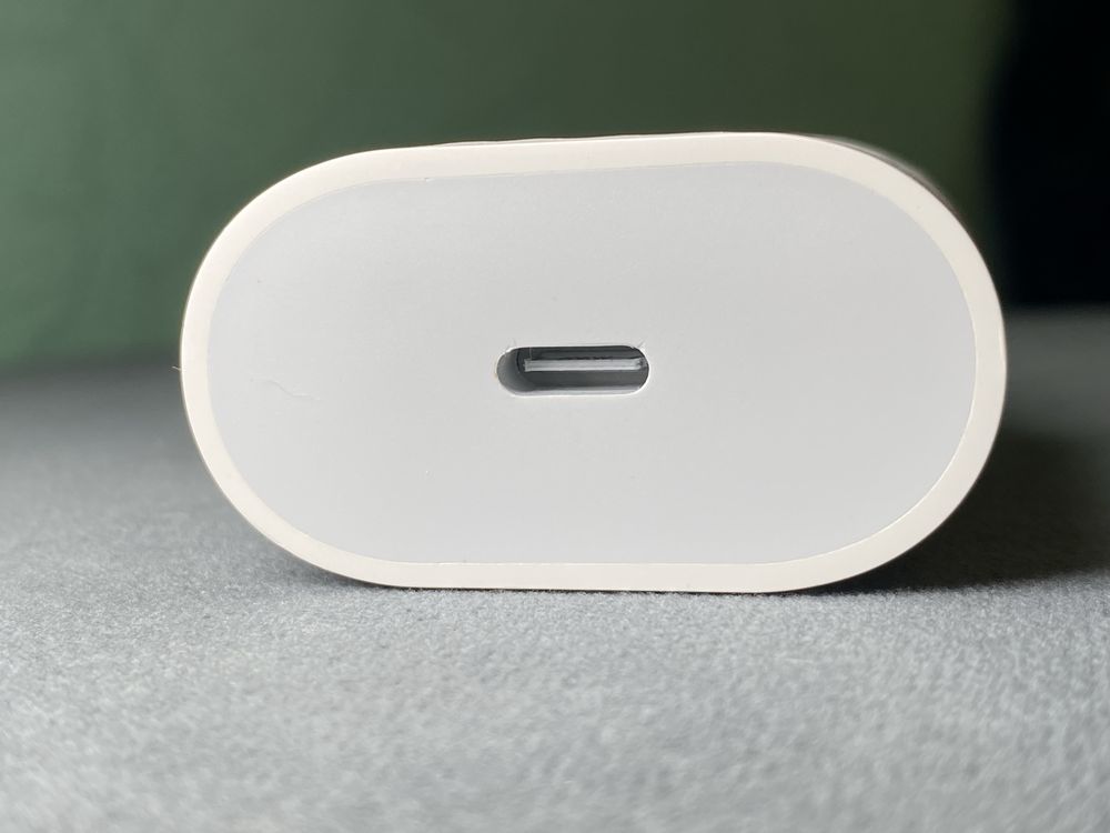 Блок питания IPhone 20w. Быстрая зарядка опт!