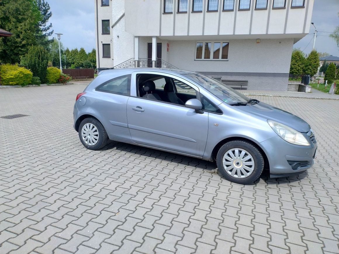 Opel Corsa 1.2 benzyna sprawny climatronic