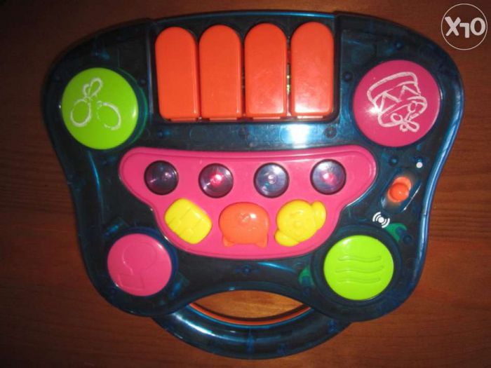 Piano mala marca imaginário c/ novo