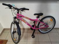 Rower dziecięcy Kross Junior 24" – amortyzator, przerzutki Shimano