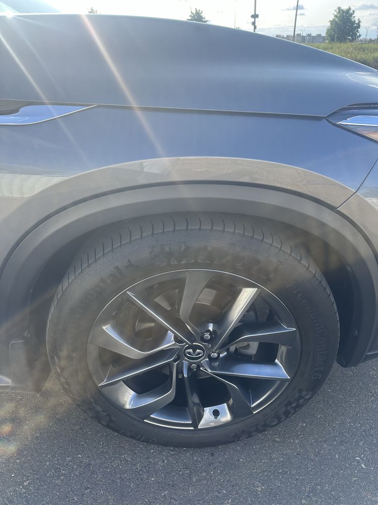 Продам Infinity Qx 50 2018 року в максимальній комплектаціі