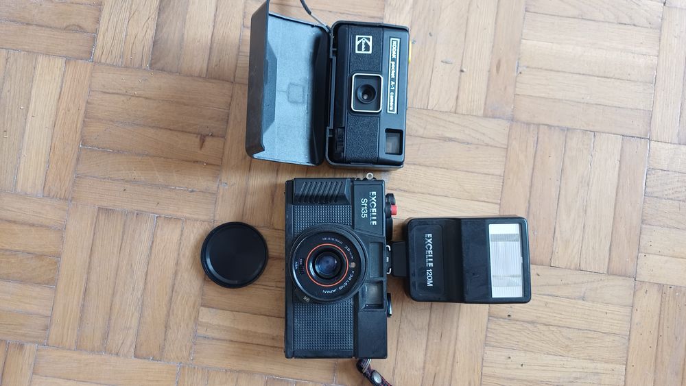 Sprzedam aparaty z czasów PRL.