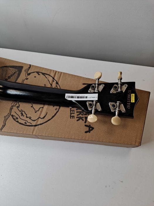 Ukulele MAKALA MKSSBLK2006 sopran