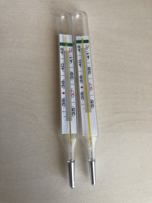 безртутний медичний скляний термометр Paramed.