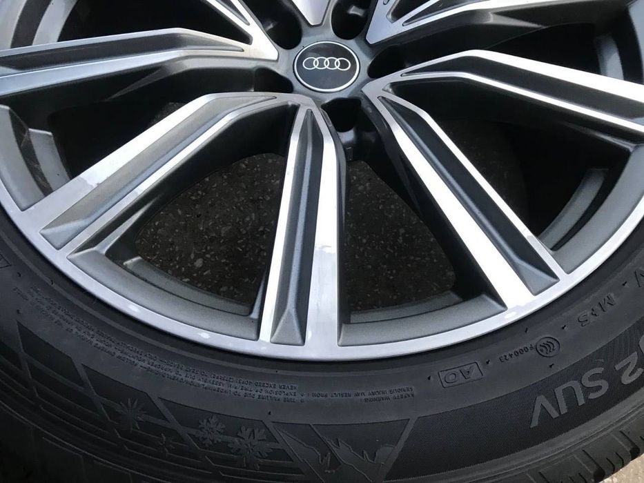 Комплект зимних колес R21 285/45 5/112
