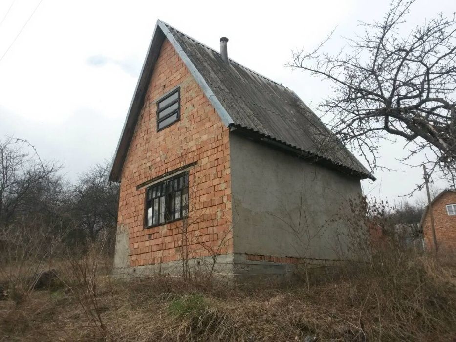 Дачный дом (будинок) с землей