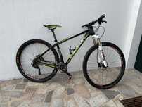 600€ Vendo bicicleta Merida BigNine 
tamanho 29 em carbono usada com p
