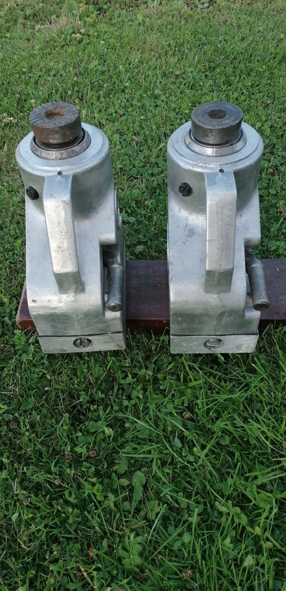 Podnośnik lewarek hydrauliczny 10t