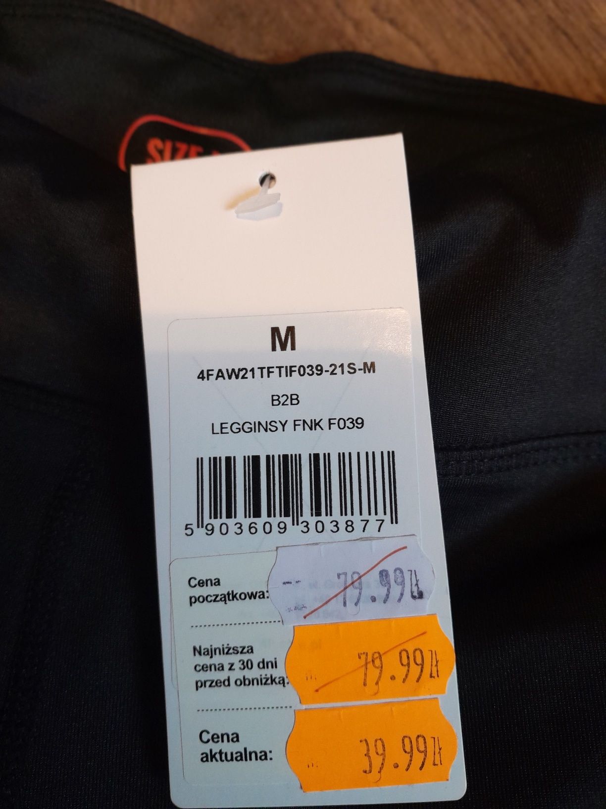 Leginsy rozmiar M.  Nowe  4F.