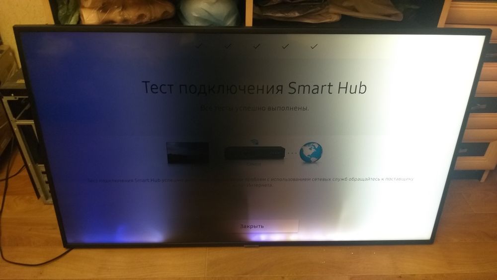 SAMSUNG 49" UE49NU7172UXXH под ремонт или раборку, портится экран