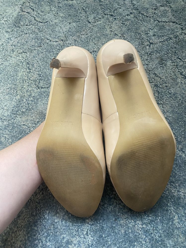 Skórzane szpilki buty na obcasie skóra eleganckie klasyczne czółenka