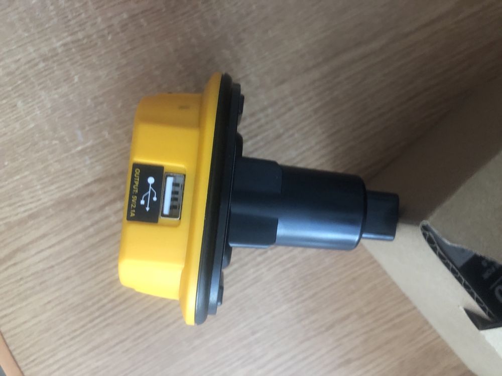 Адаптер перехідник з акумуляторівk dewalt на акумулятори dewalt 20v.,