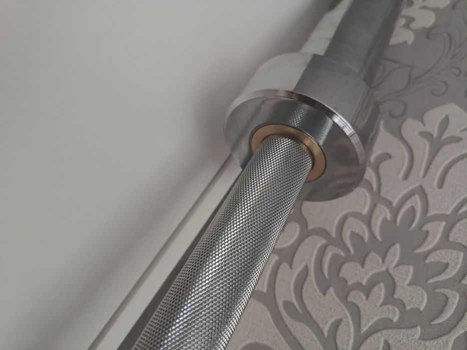 Ławka + stojaki + dwie sztangi olimpijskie