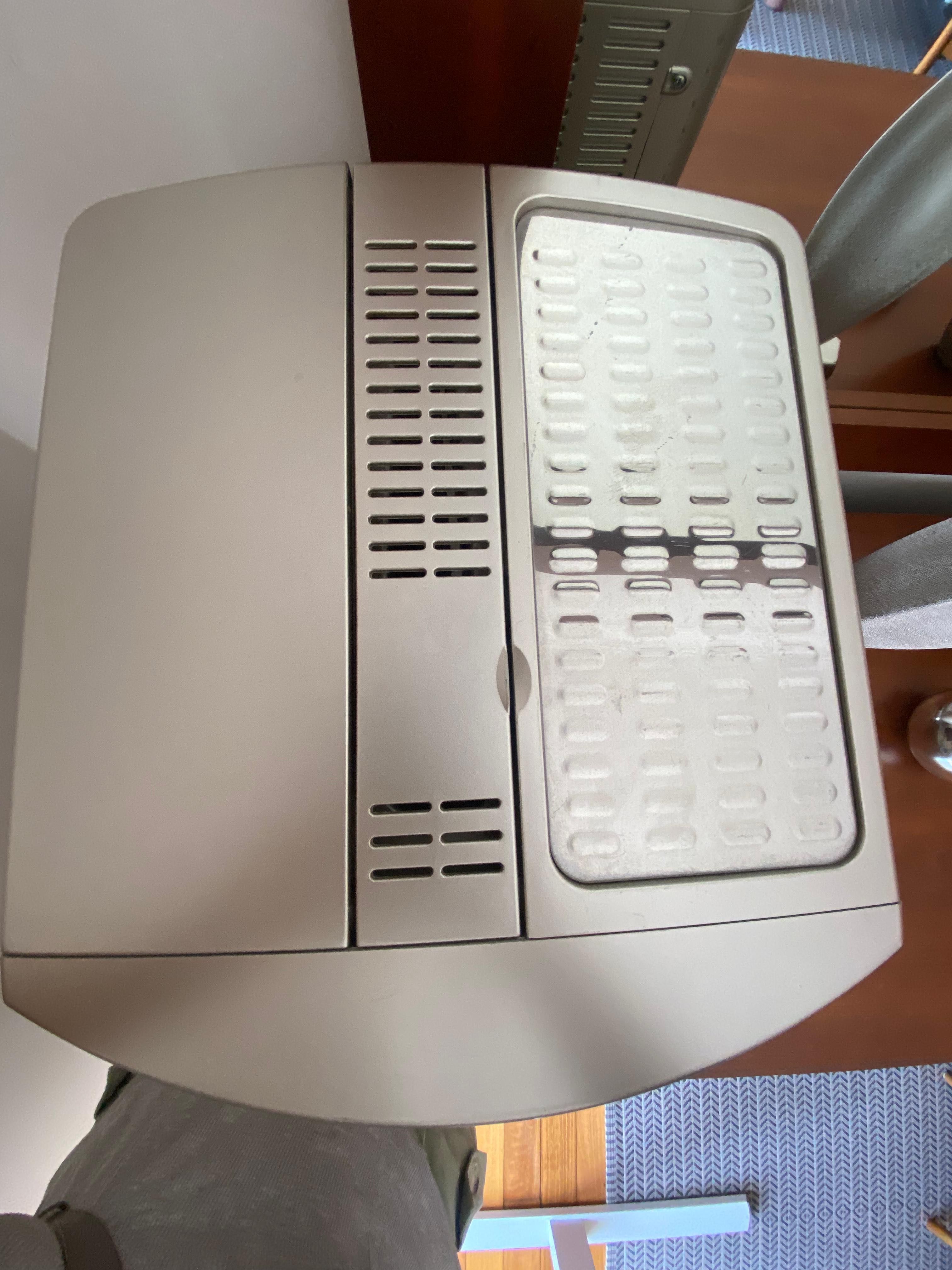 Máquina de café DeLonghi Magnifica Rapid Cappuccino