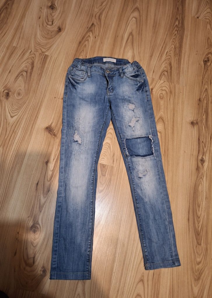 Spodnie dla dziewczynki 140 przetarcia dżins jeans