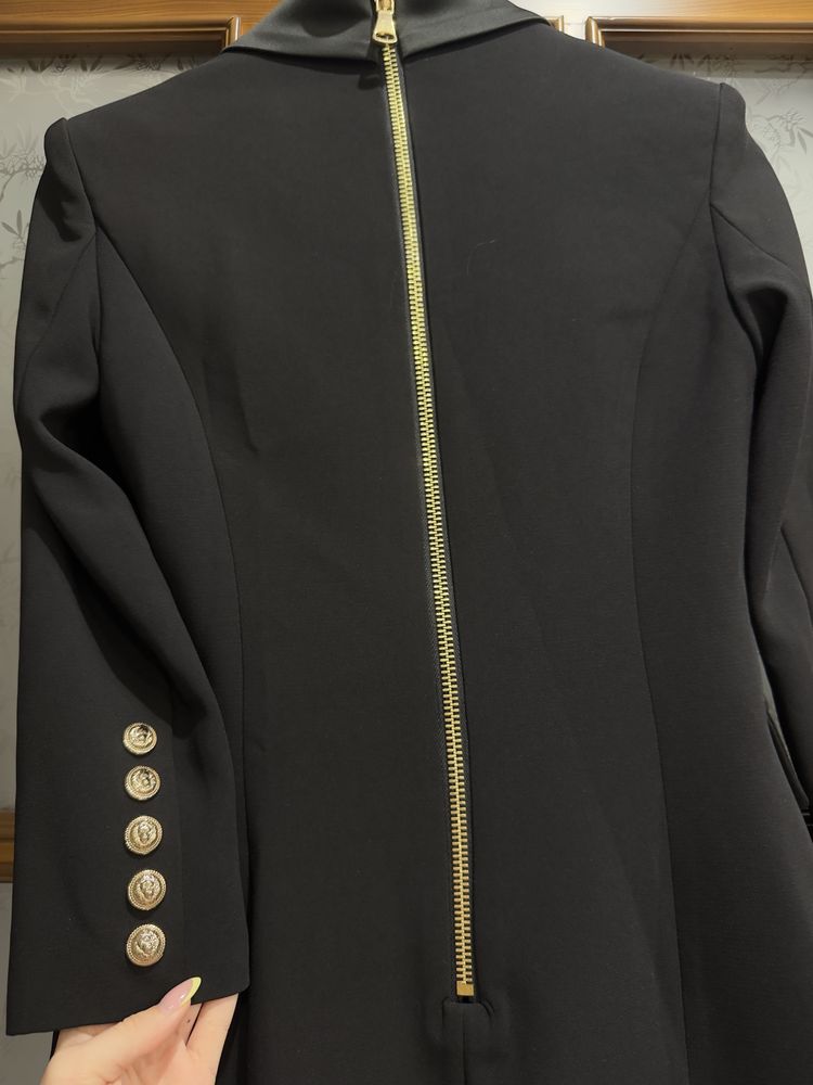 Сукня в стилі піджак Balmain