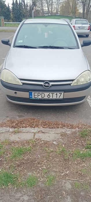 Syndyk sprzeda samochód osobowy Opel Corsa, rok prod. 2003