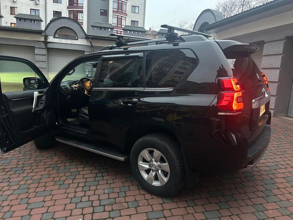 Тойота ленкрузер