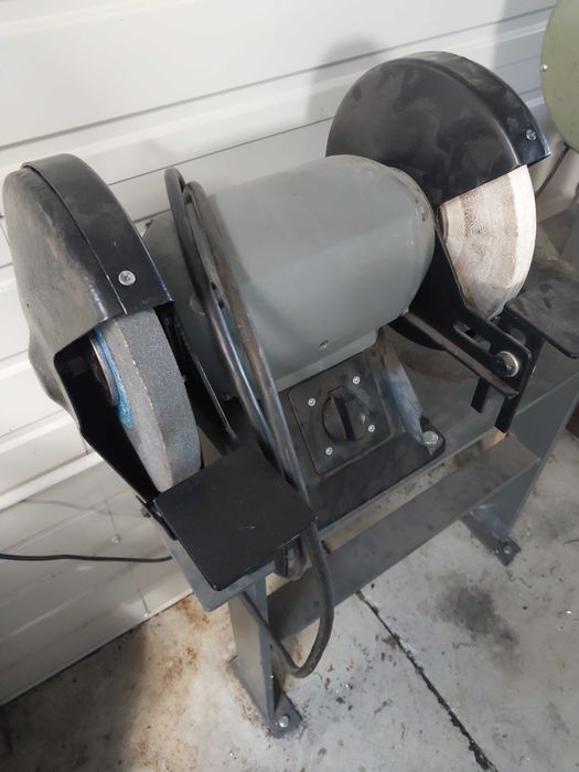 Szlifierka lena 380v dwutarczowa warsztatowa z kamieniami