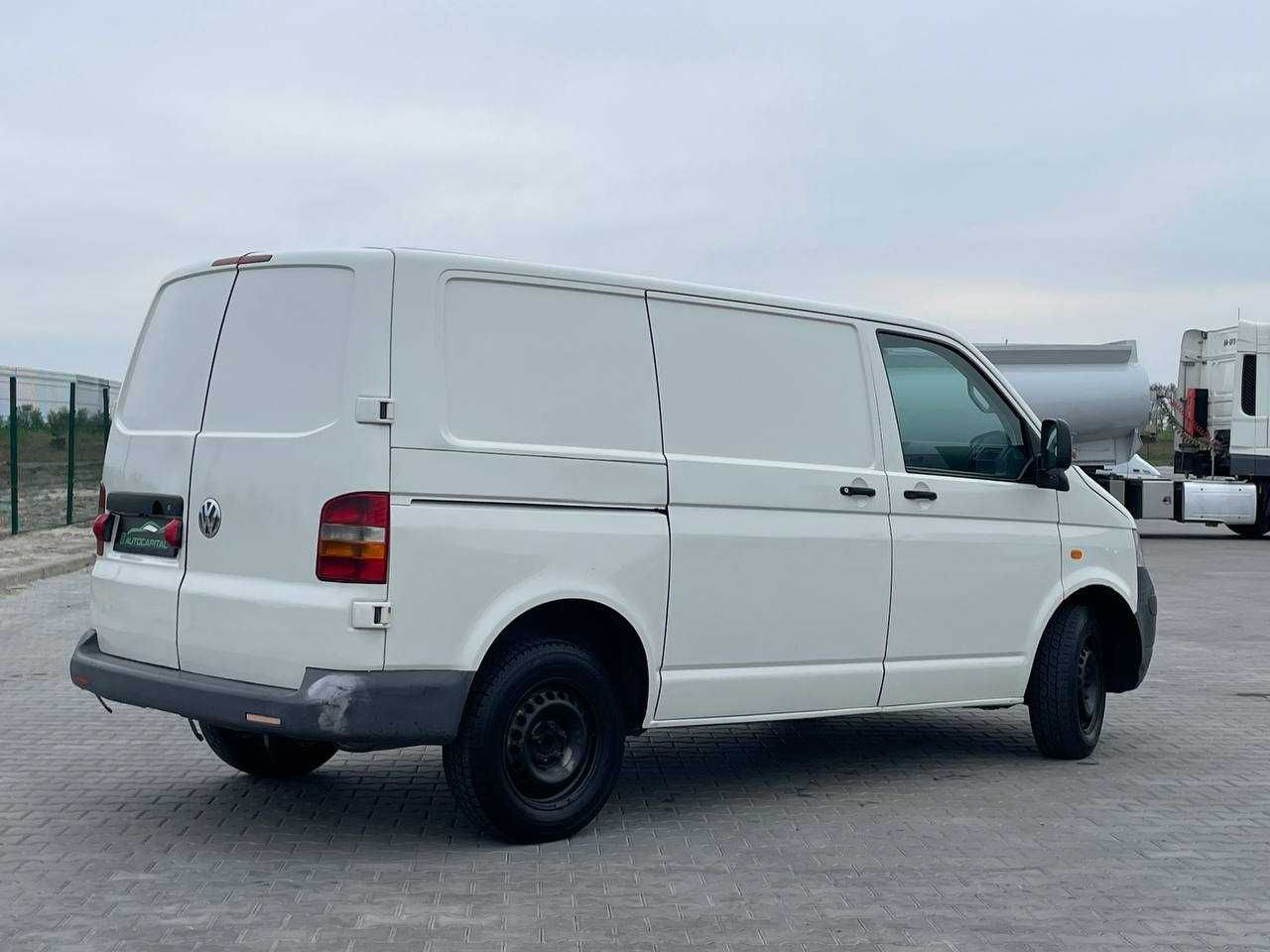 Volkswagen Transporter T5 2003