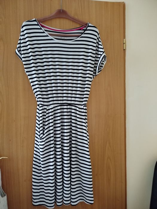 Sukienka damska w paski czarno - biała esmara rozmiar S