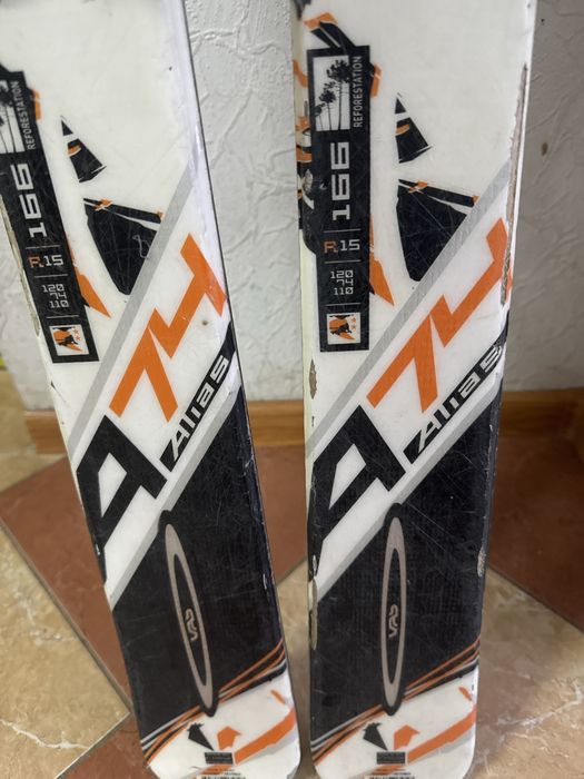 Лижі гірські rossignol