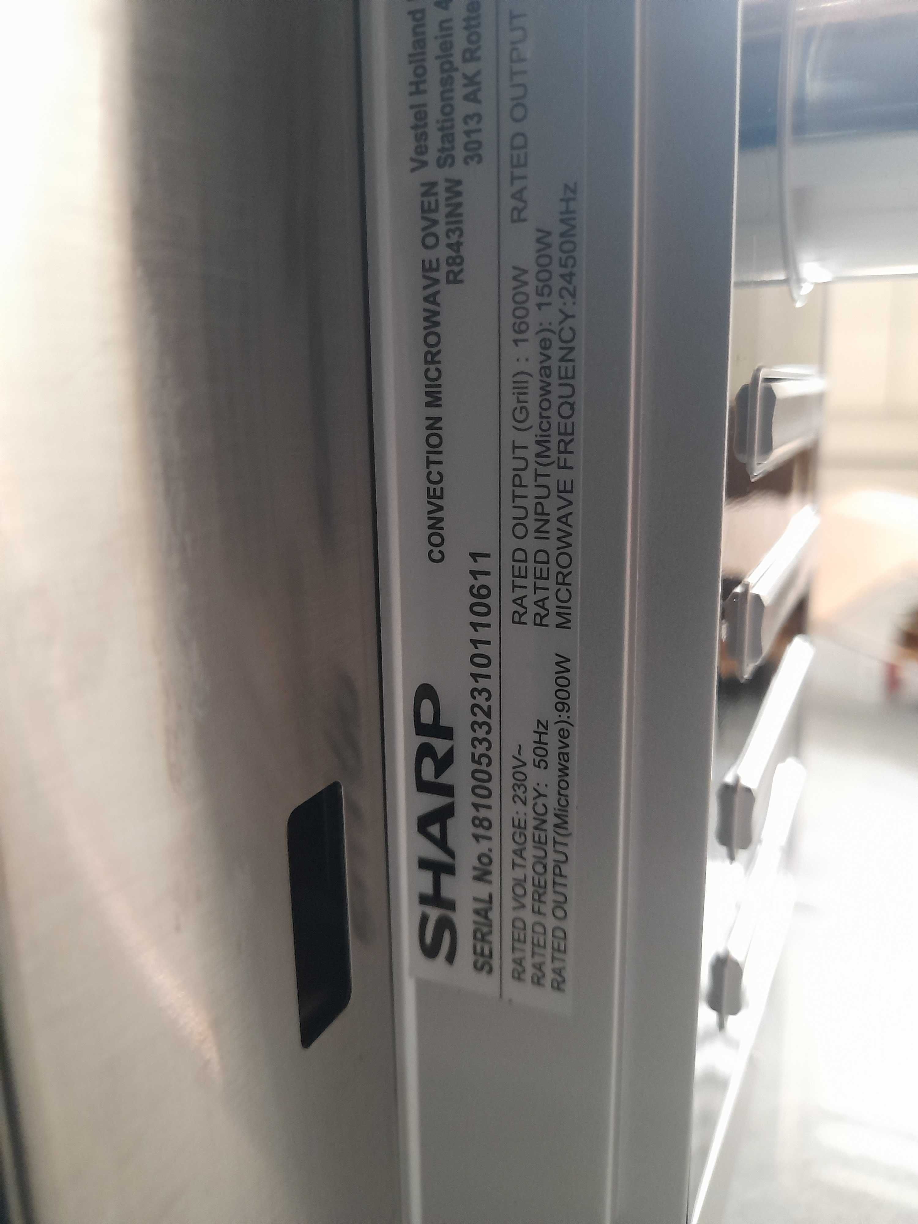 Kuchenka mikrofalowa wolnostojąca Sharp R843INW