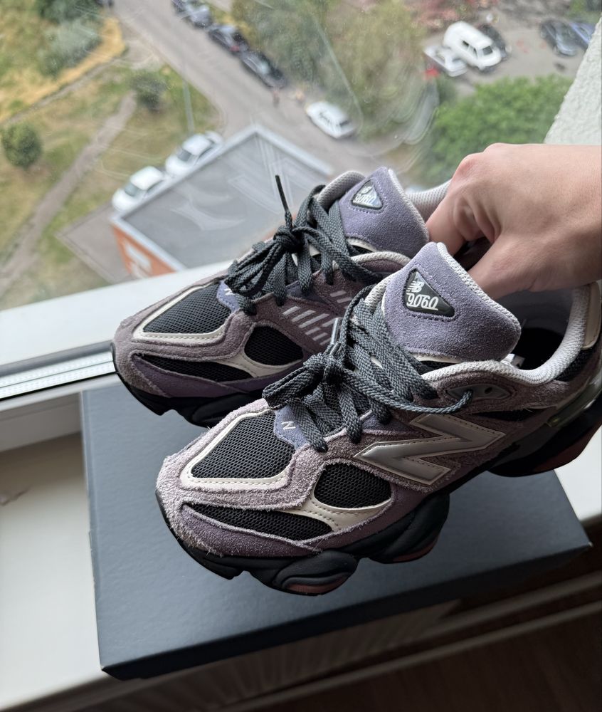 New Balance 9060