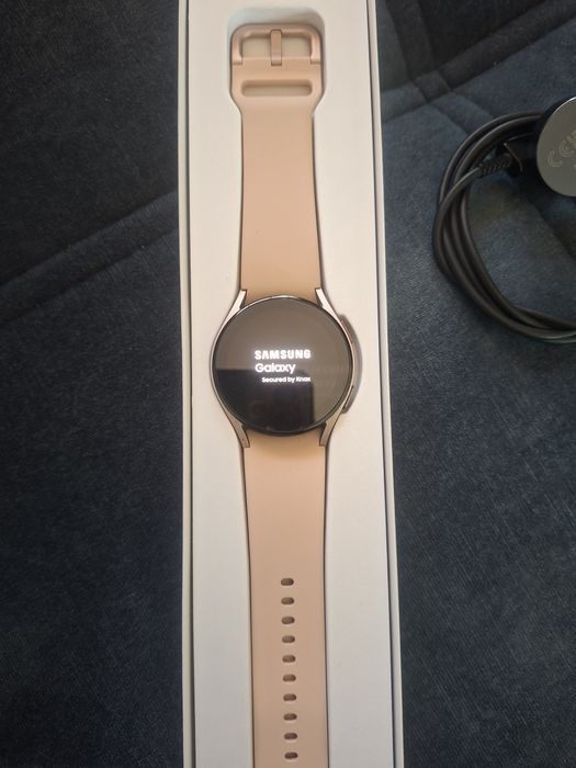 Galaxy Watch5 Pink Gold