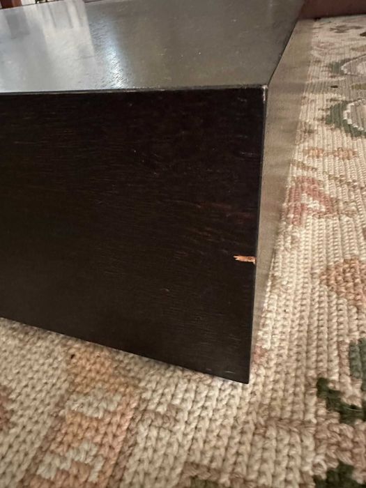 Mesa de sala de estar castanha