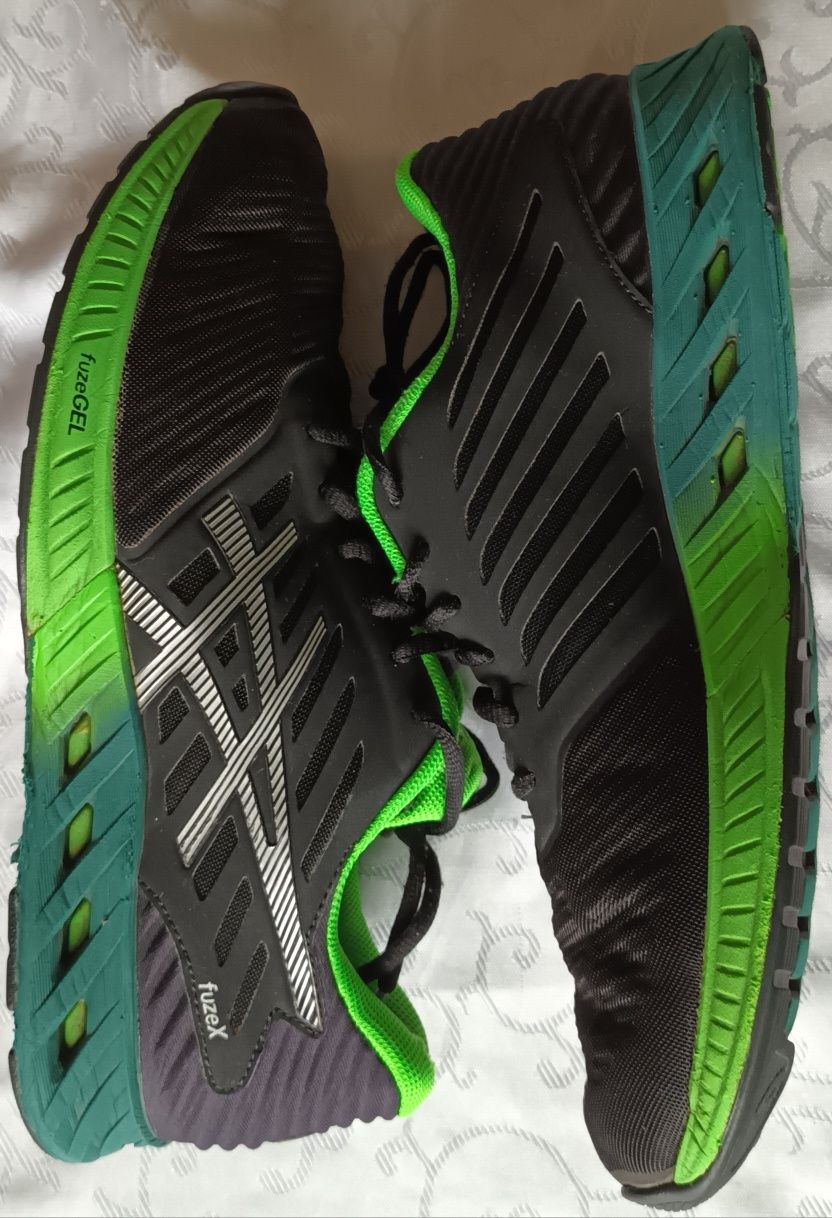 Buty biegowe Asics FuzeX 42