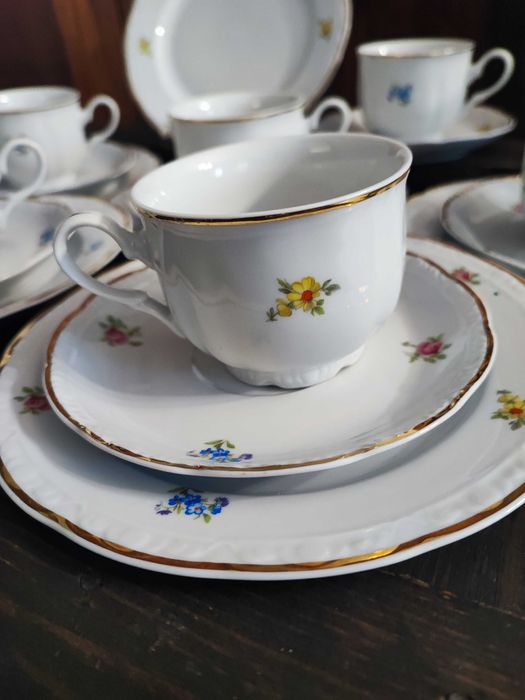Zestaw sniadaniowy rumuńska porcelana Apulum