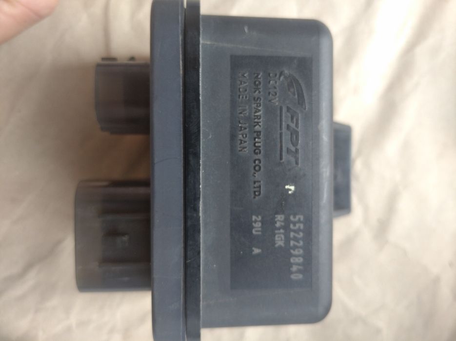 Реле свічок накалу Fiat Doblo 2013р.