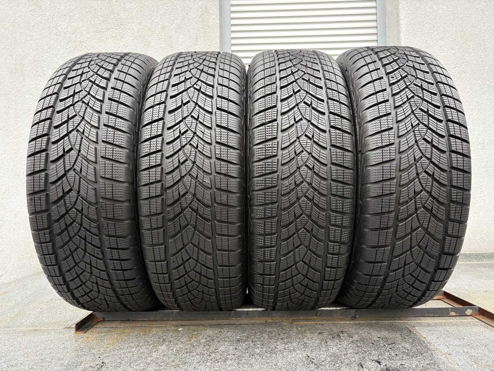 4szt zimowe 255/65R18 GoodYear 8,5mm 2023r bieżnik jak nowe! Z13111