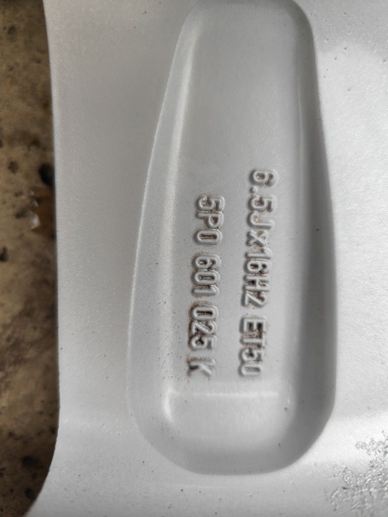 Felgi aluminiowe 16 cali 5x112  Seat Leon jak nowe
