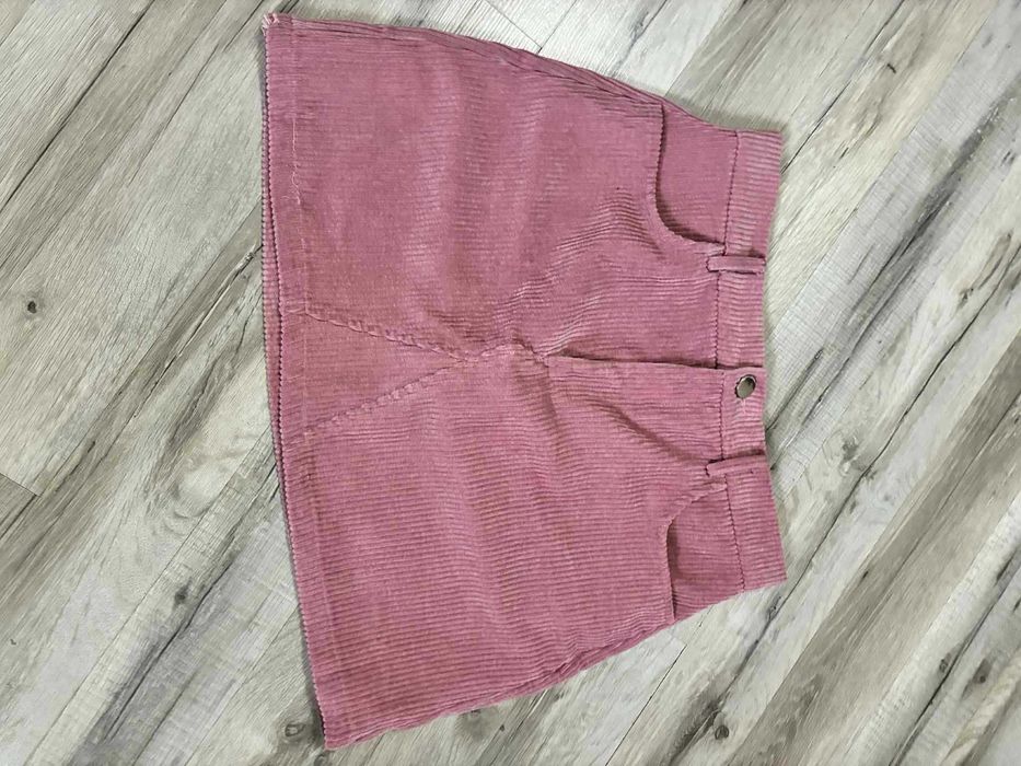 Różowa spodniczka mini Sztruks L