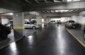 Garagem arrenda -se S.Domingos Benfica, Califa, CC Fonte Nova