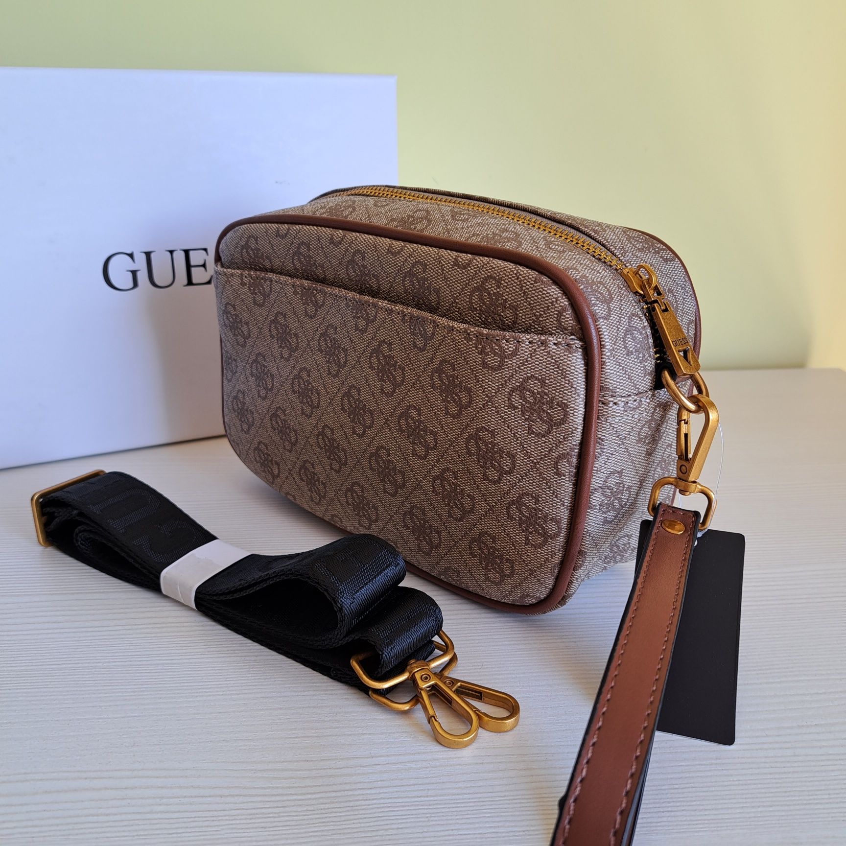 Сумка чоловіча GUESS  Сумка мужская Гесс Гуес  Vezolla барсетка беж