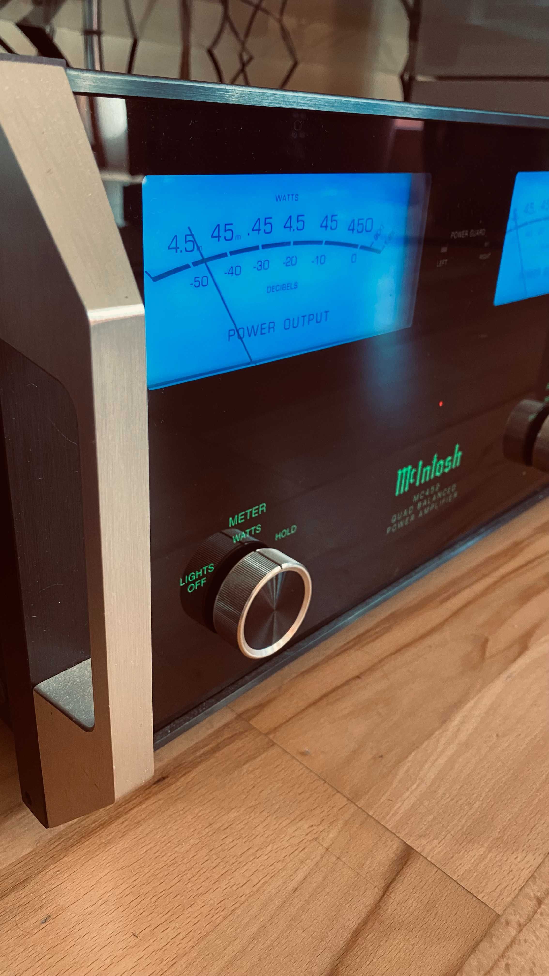 McIntosh MC452 - stereofoniczny wzmacniacz mocy High-End