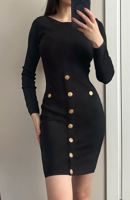 Сукня плаття в стилі Balmain