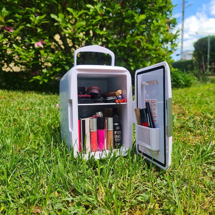 Lodówka Turystyczna Samochodowa Chłodząco-Grzejąca Przenośna 12V 4l