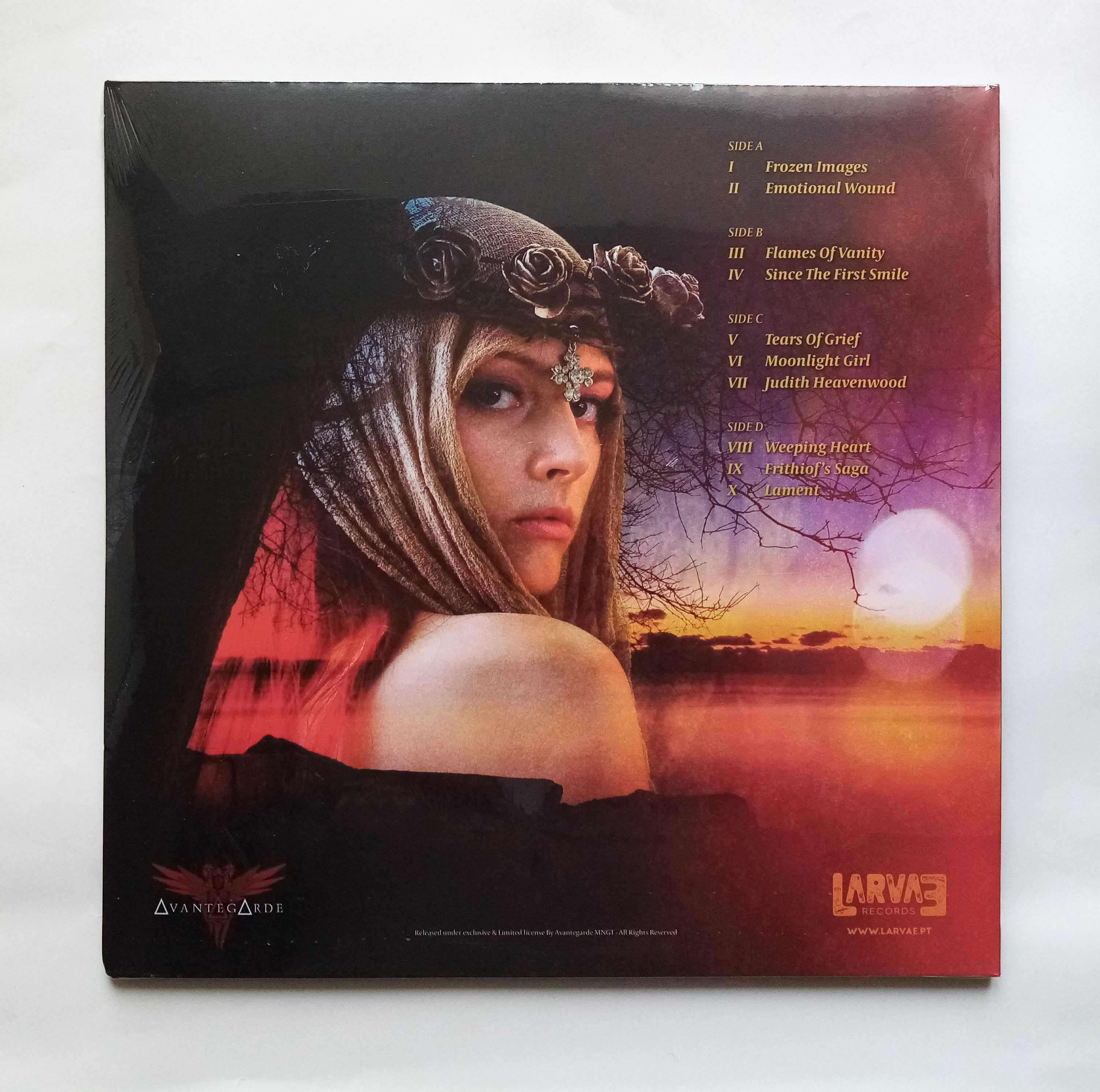 HEAVENWOOD "Diva" Crystalline Horizon Vinyl