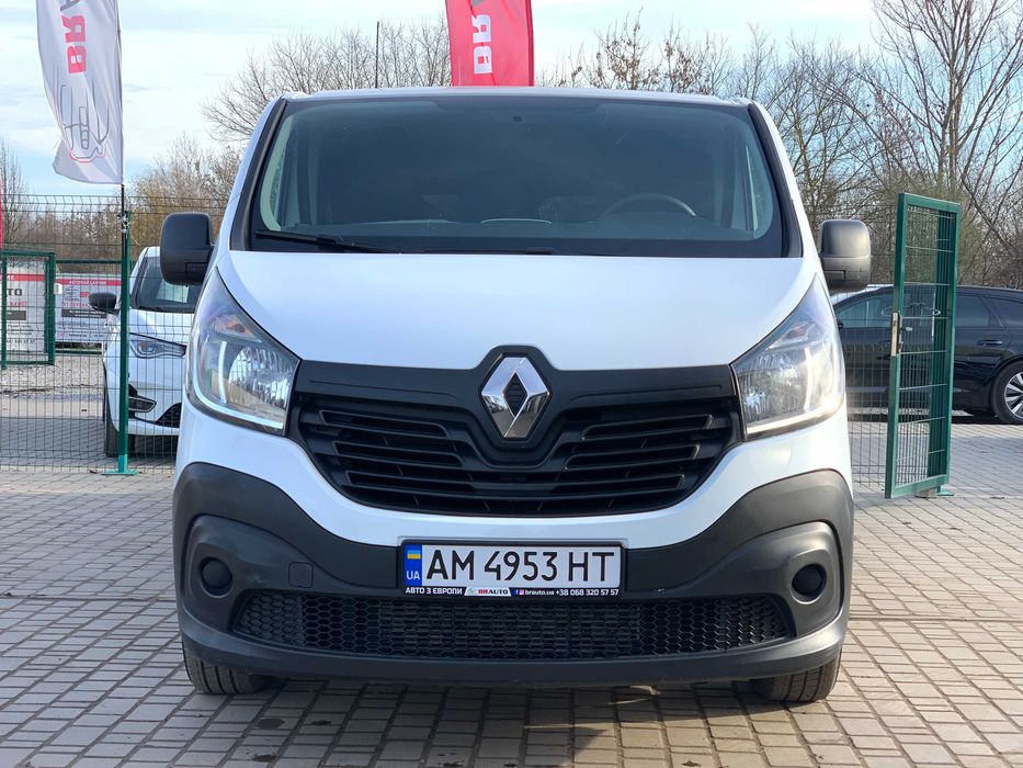 Renault Trafic 2019 9 місць