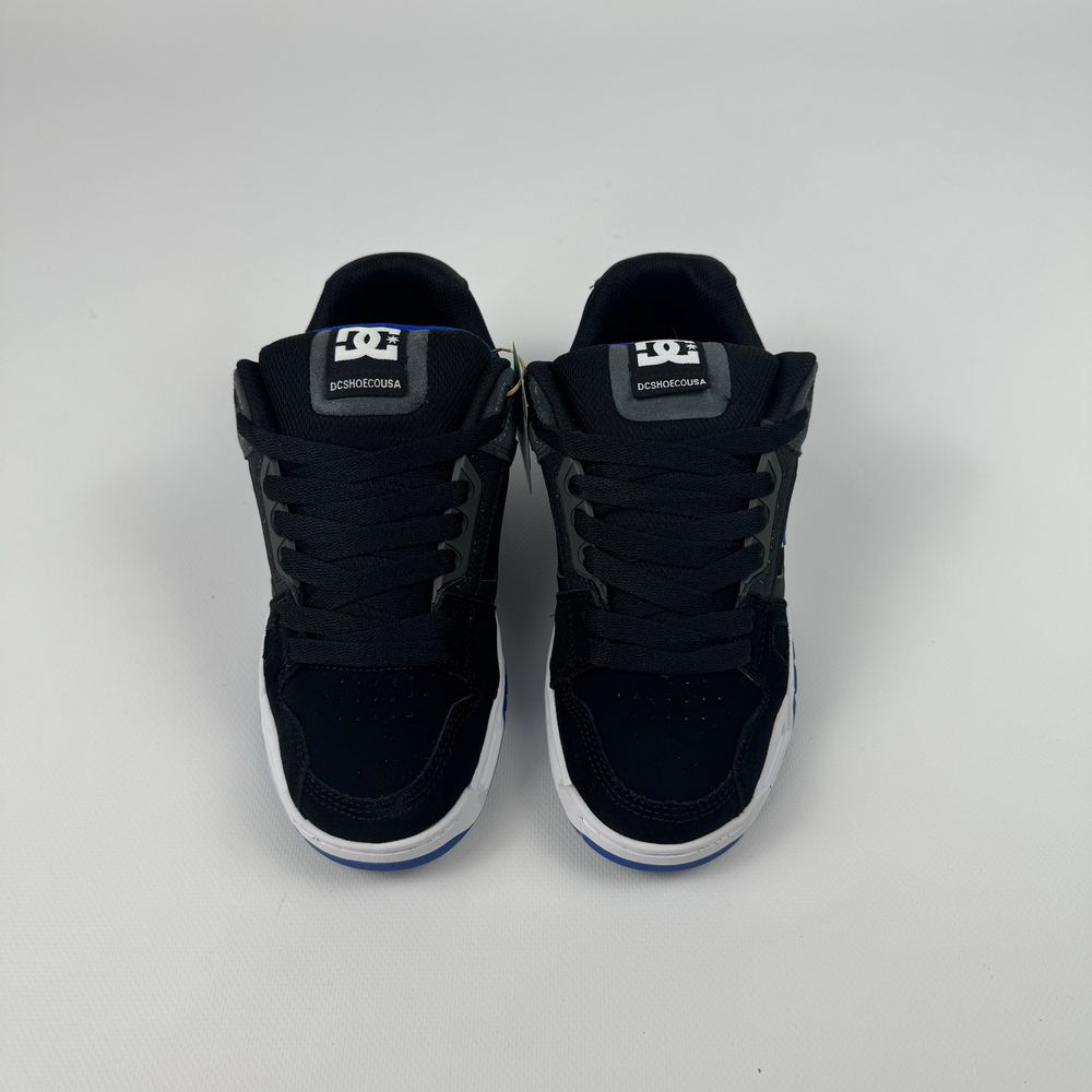 Dc shoes Stag оригінал dcshoes court graffik dc globe dvs